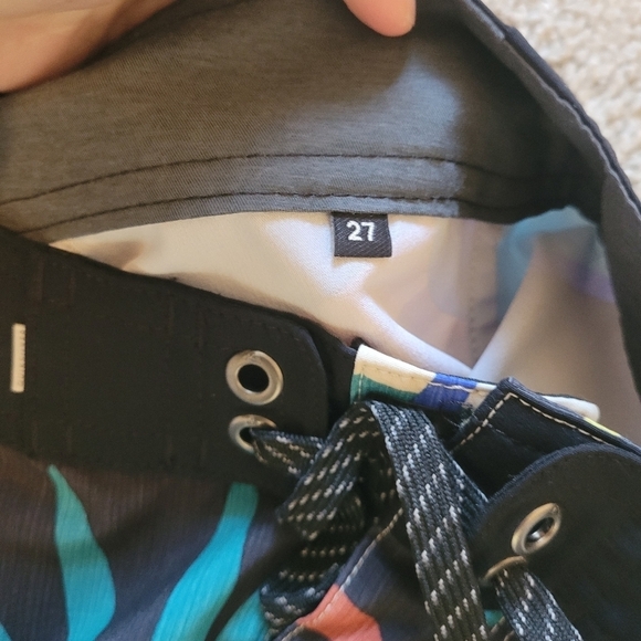 Quiksilver Highline Tropical Flow 19'' Size 27 - Picture 5 of 6